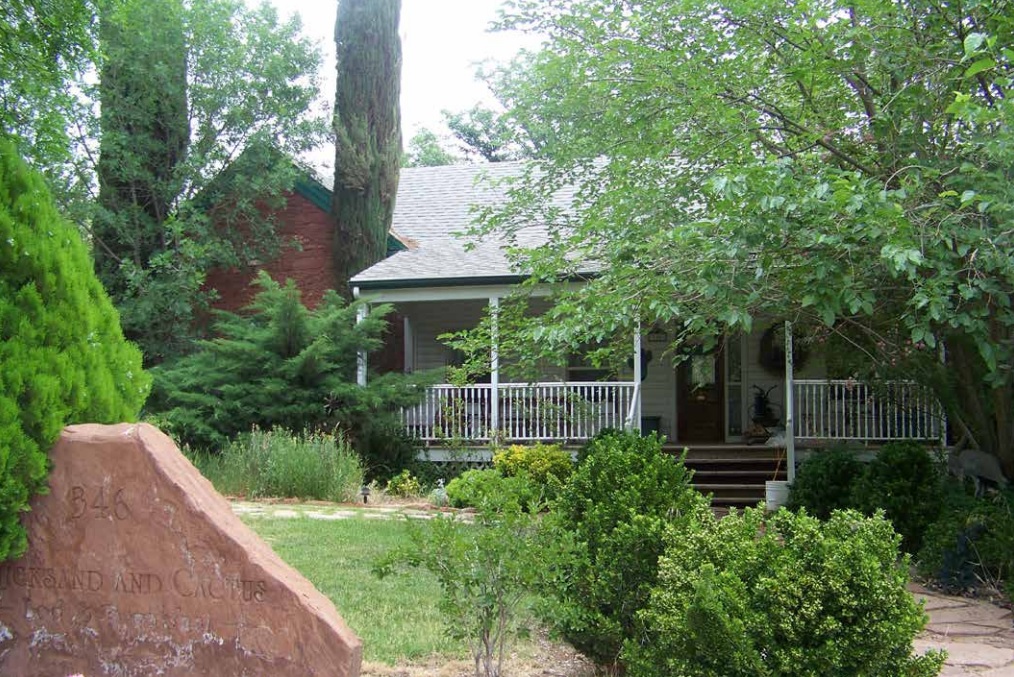 Quicksand and Cactus Bed & Breakfast