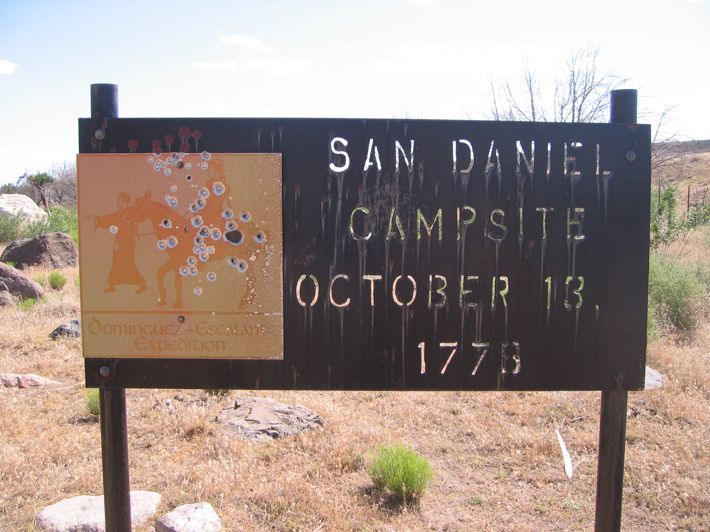WCHS-00157 San Daniel Campsite Sign