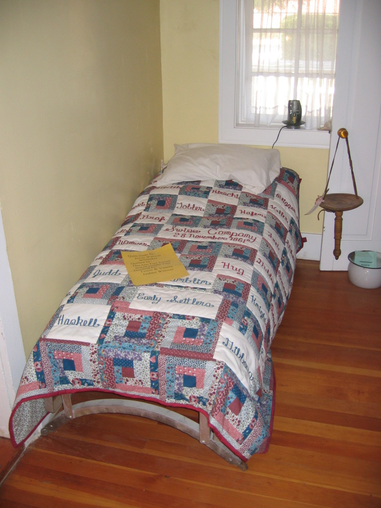 WCHS-00347 Bed in the Hug-Gubler Home