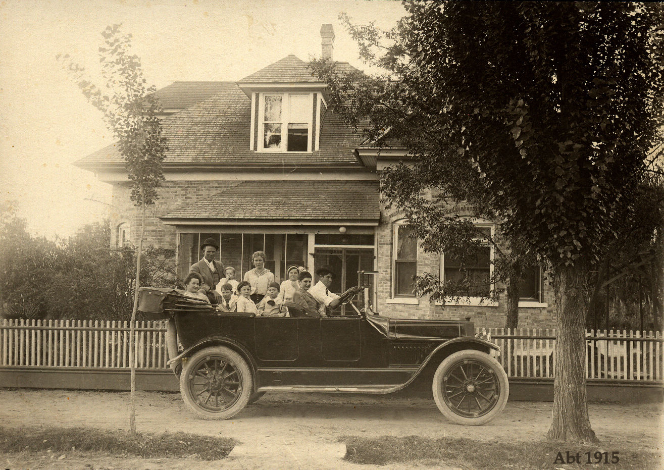 WCHS-01090 Mary Cox family in their new car about 1915