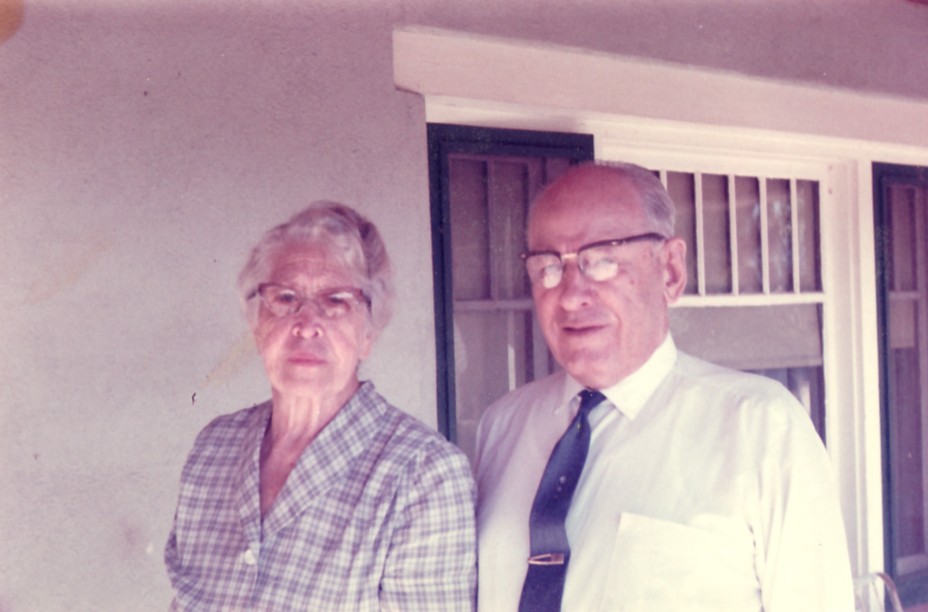 Ellis & Ruth Pickett