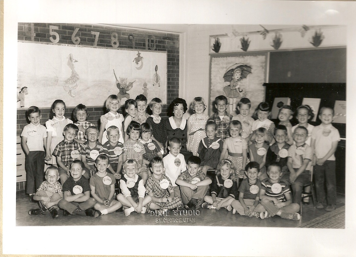 Mrs. Rema Truman's 1966-1967 kindergarten AM class