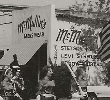 McMullin's Mens Wear