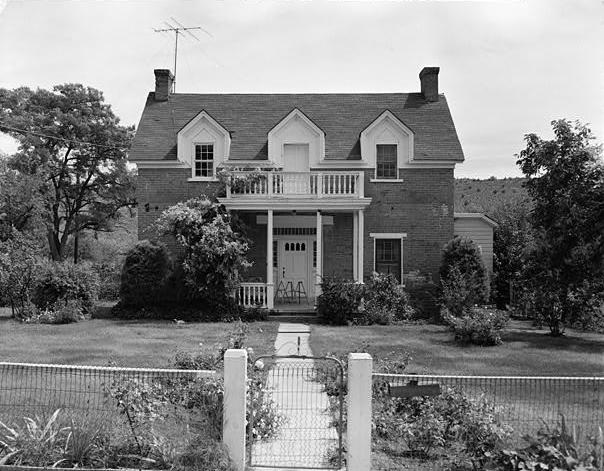 William and Sarah Stirling Home in August 1968