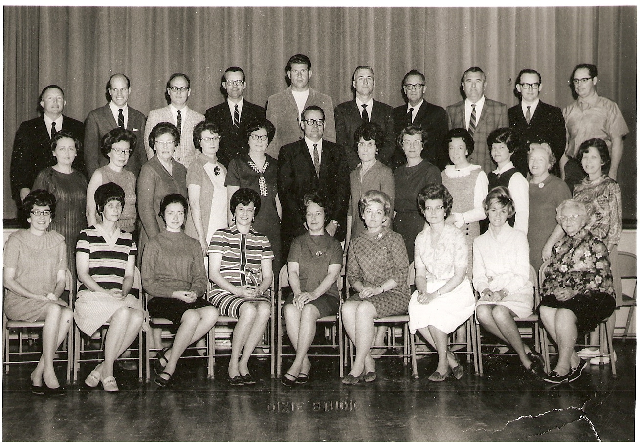 WCHS-00232 West Elementary School 1970's Faculty
