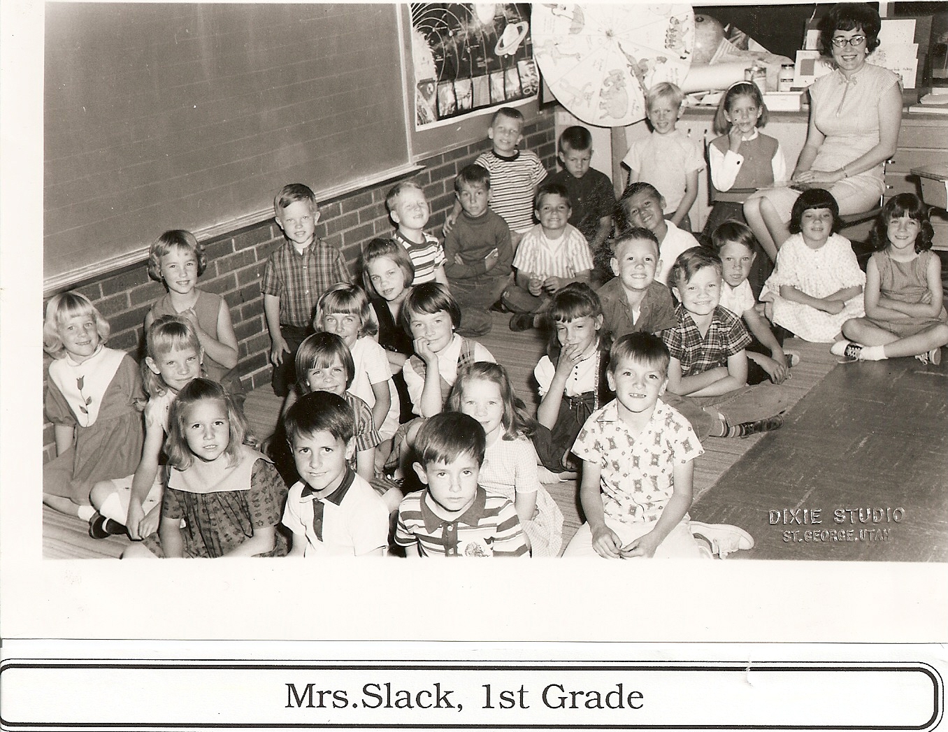 WCHS-00273 Mrs. Slack's 1959-1960 First Grade Class
