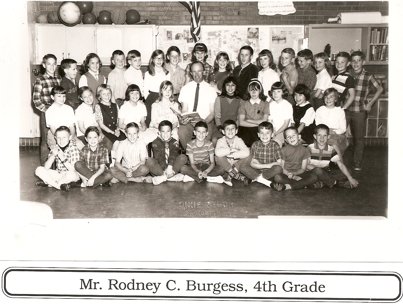 WCHS-00280 Mr. Rodney C. Burgess' 1965-1966 Fourth Grade Class
