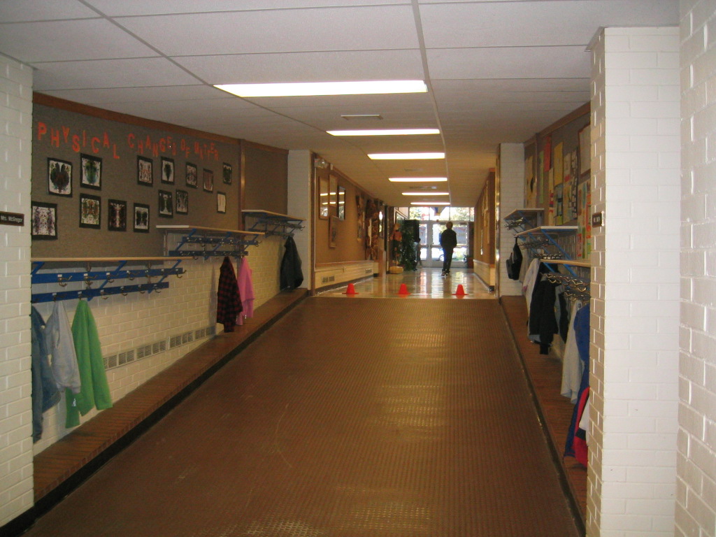WCHS-00320 Main hallway at West Elementary School