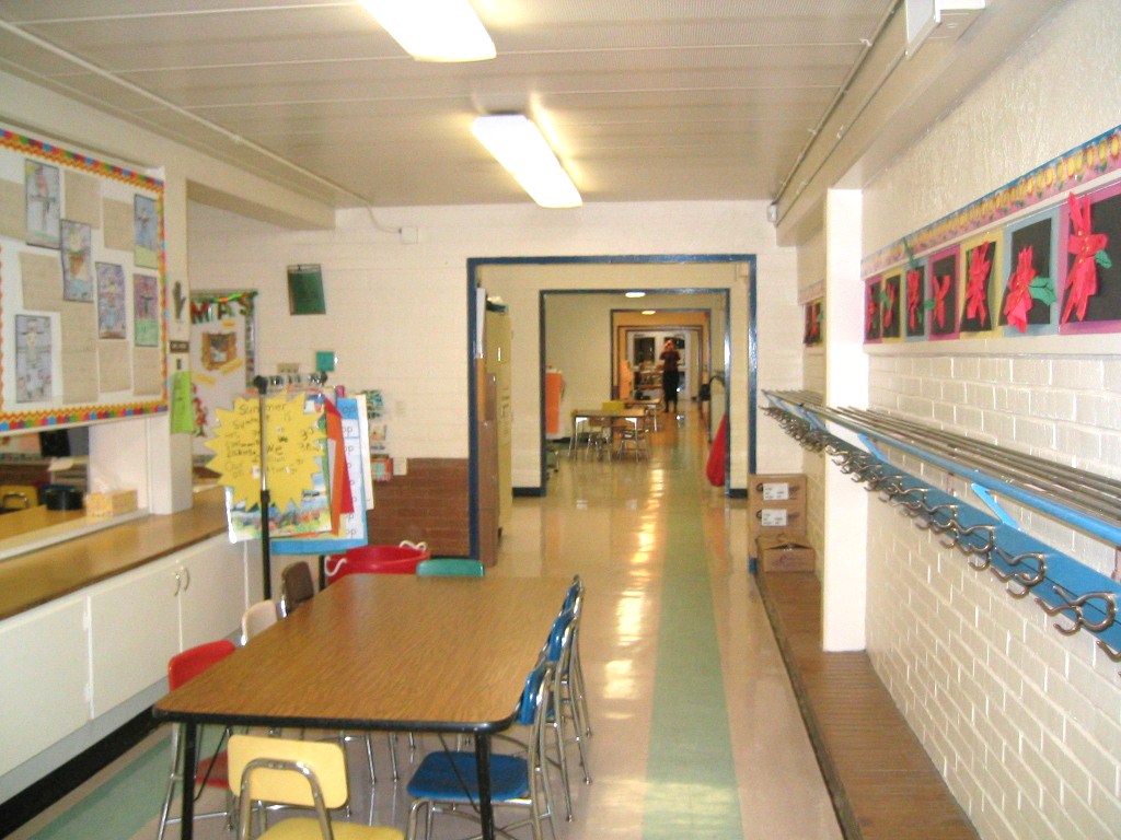 WCHS-00322 Lower grades hallway at West Elementary School