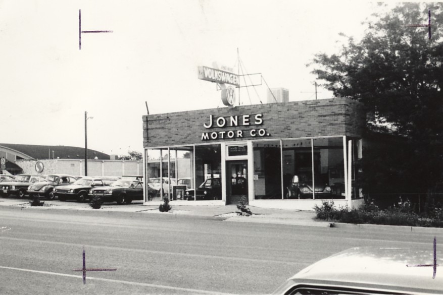 Jones Motor Co. building and car lot