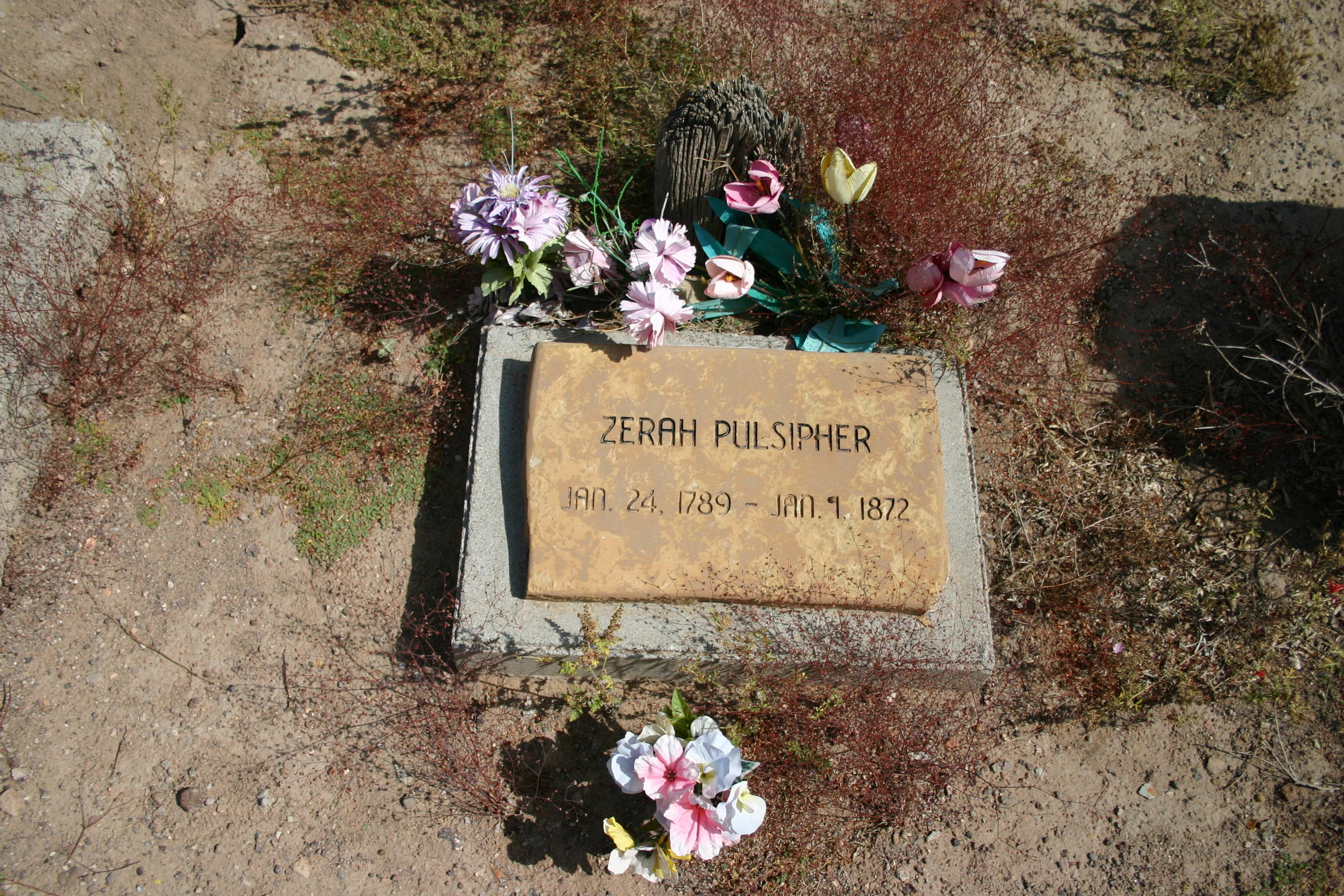 Zarah Pulsipher gravestone at the Hebron Cemetery