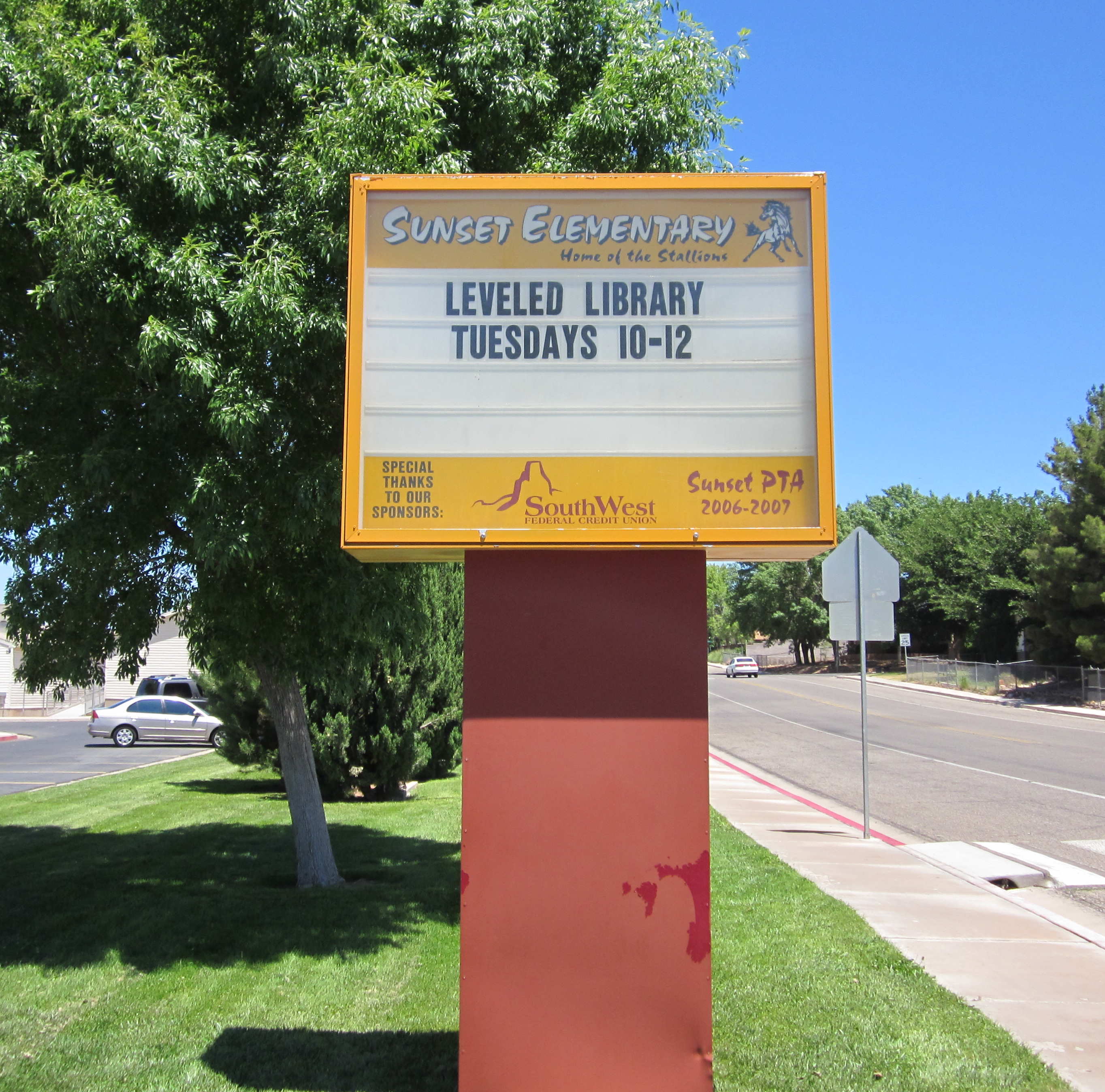 Sign in front of Sunset Elementary School