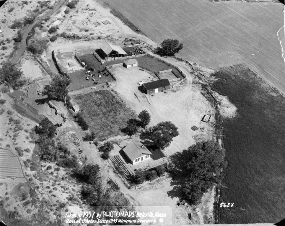 Aerial photo of a farm in 1957