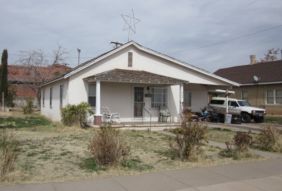 Home at 349 East 100 South in St. George