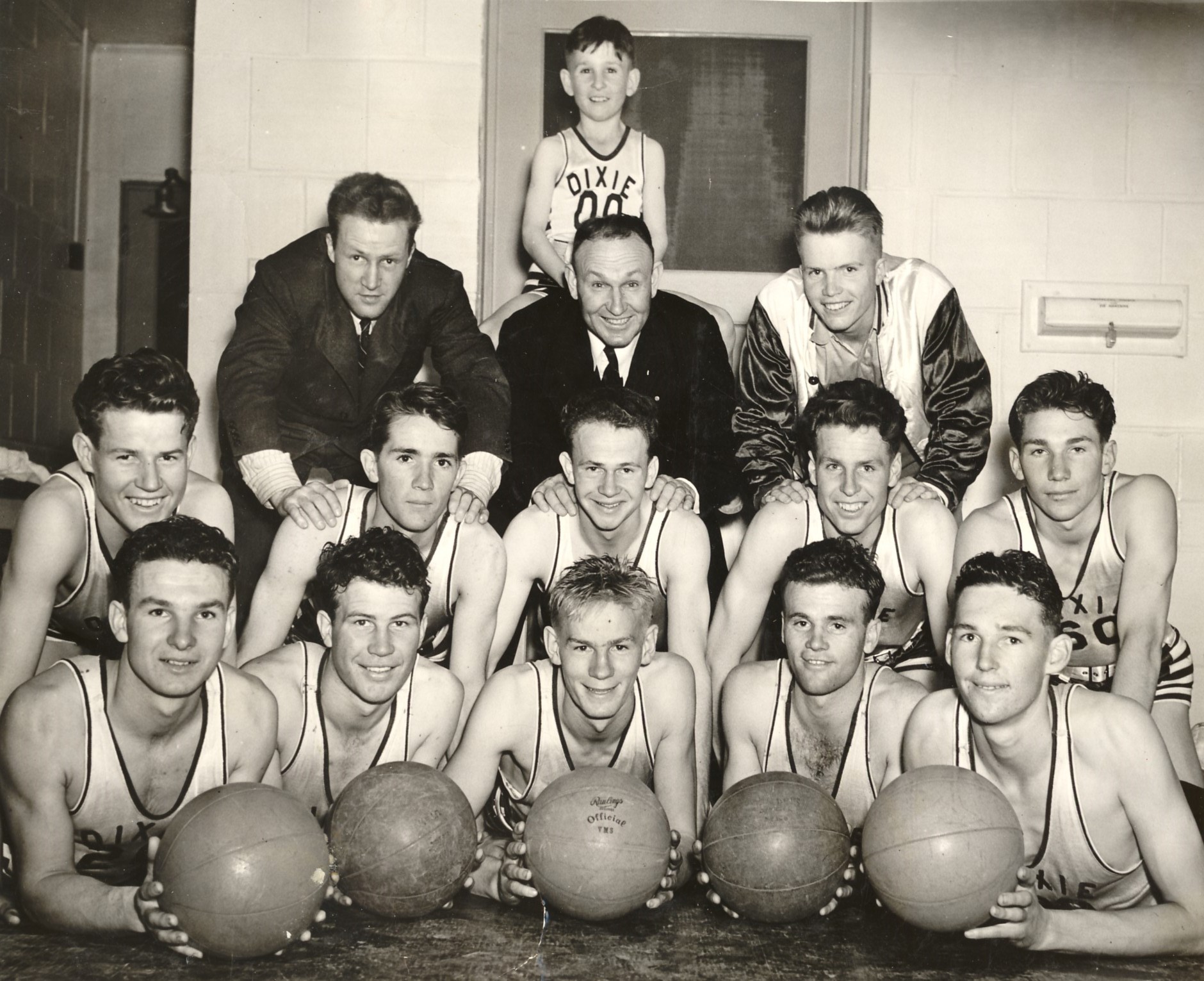 1940 Dixie High School Basketball Team