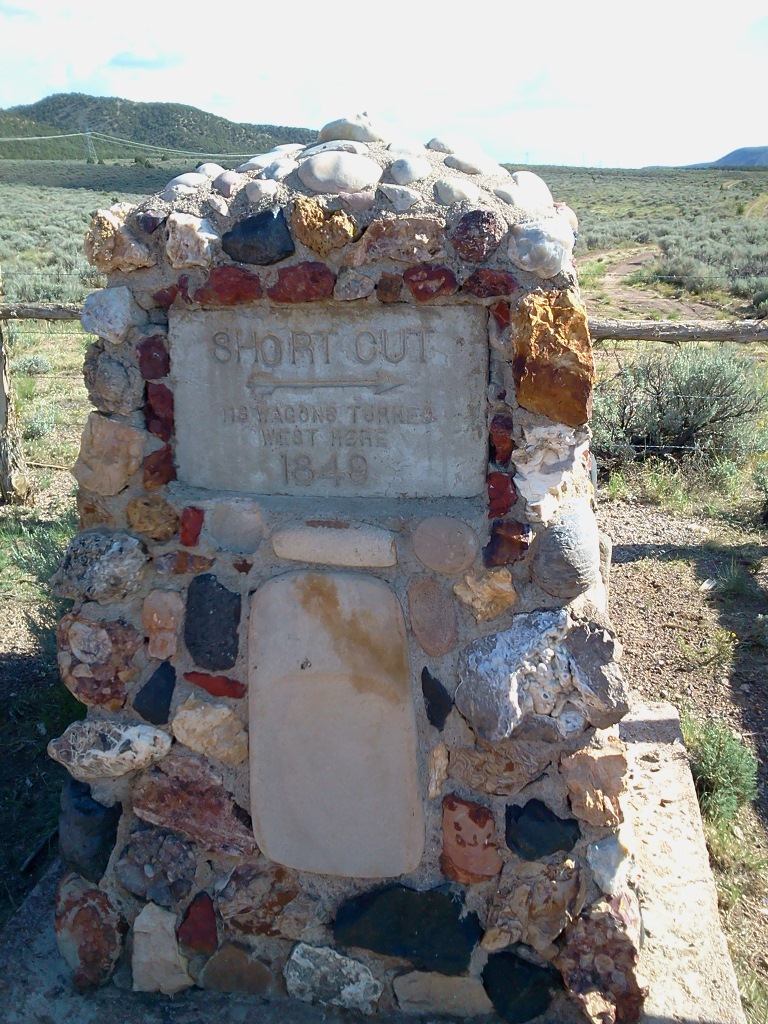 Short Cut: 118 Wagons Turned West Here 1849 monument