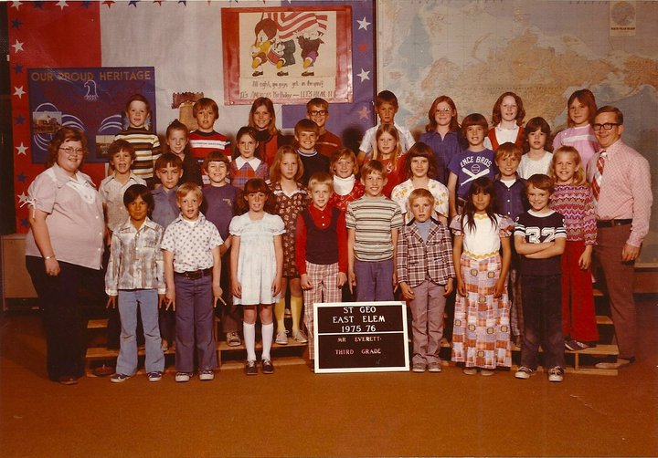 Mr. Robert Everett's 1975-1976 third grade class at East Elementary School
