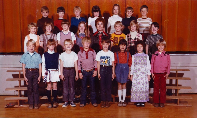 Mrs. Barlocker's 1974-1975 second grade class at East Elementary School