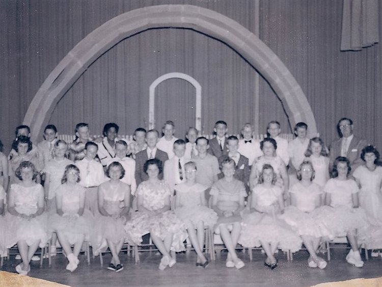 East Elementary School 1958-1959 sixth graders at graduation