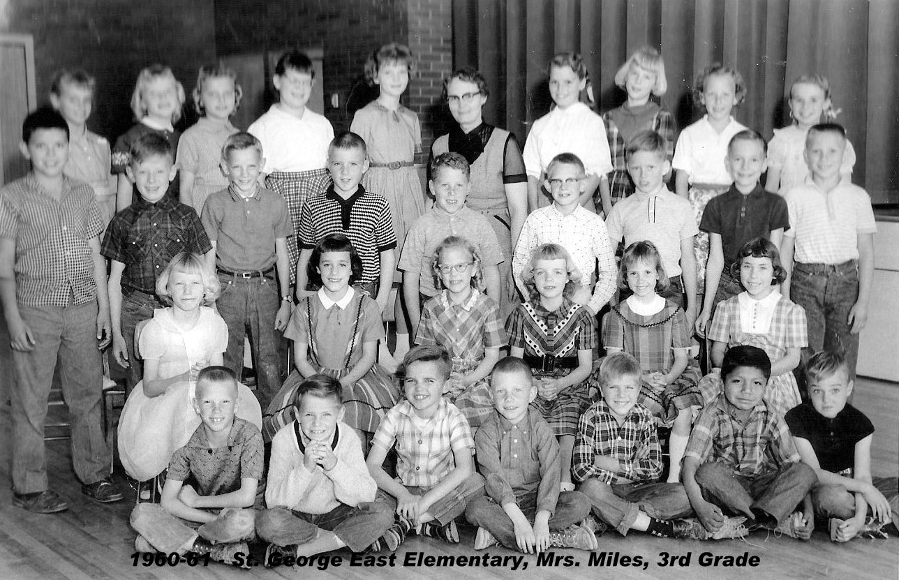 Mrs. Ruth Miles' 1960-1961 third grade class at East Elementary School