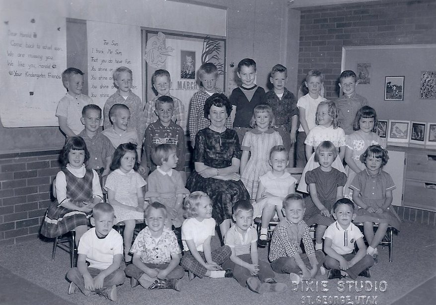 Miss Ida Jolley's 1961-1962 kindergarten class at East Elementary School