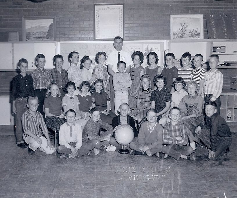 Mr. Owen Hughes' 1961-1962 fifth grade class at East Elementary School