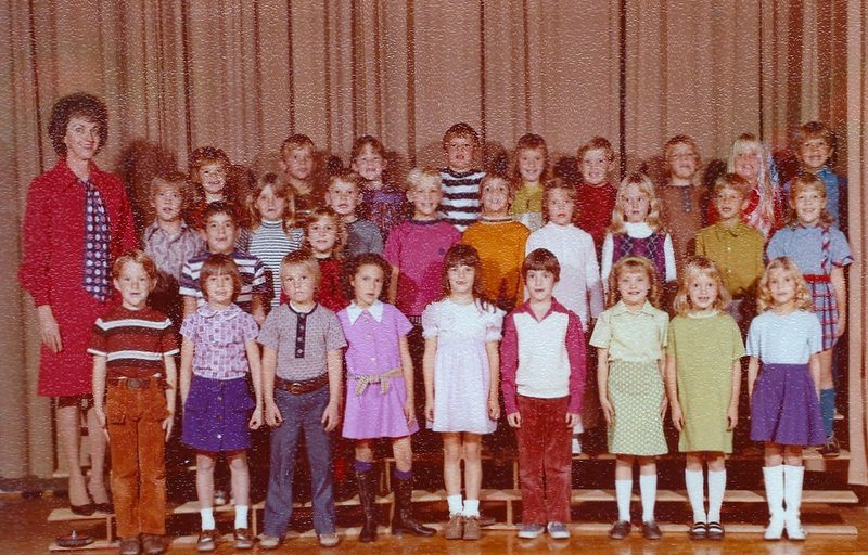Mrs. DeLenna Hamblin's 1972-1973 second grade class at East Elementary School