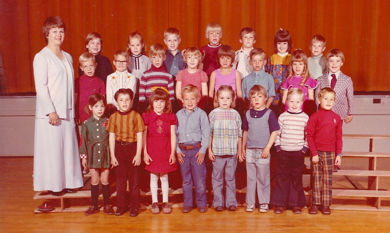 Mrs. Elma Ann Snow's 1973-1974 AM kindergarten class at East Elementary School