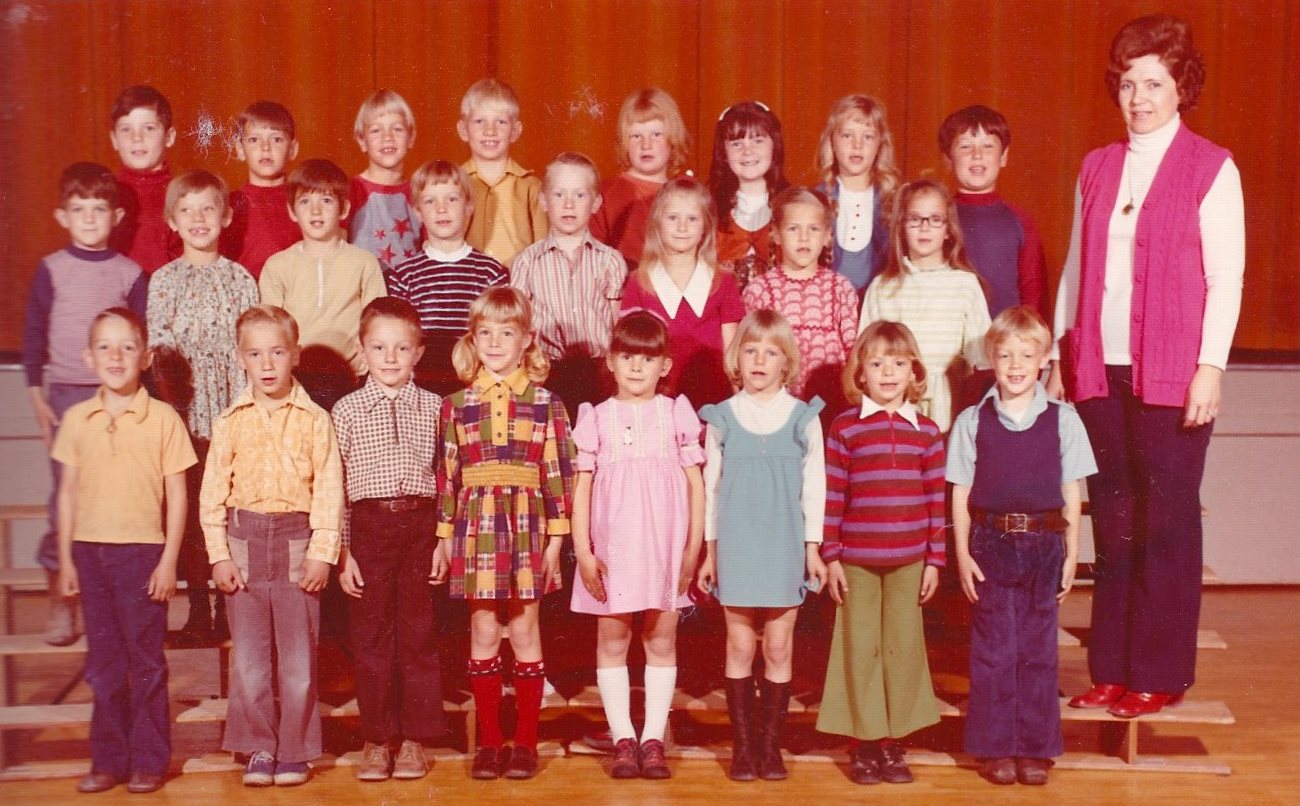 Mrs. Elaine Allred's 1973-1974 first grade class at East Elementary School