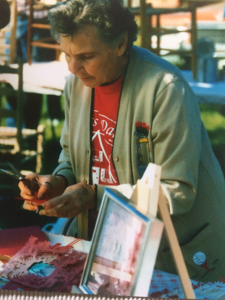 Wanda Frei doing Swiss paper cutting