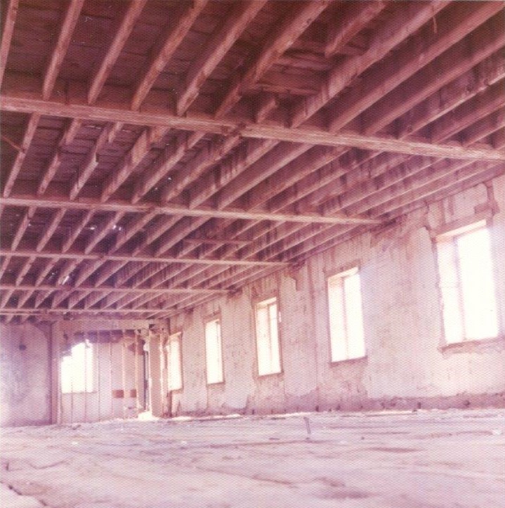 Inside of the Washington Cotton Factory in 1981