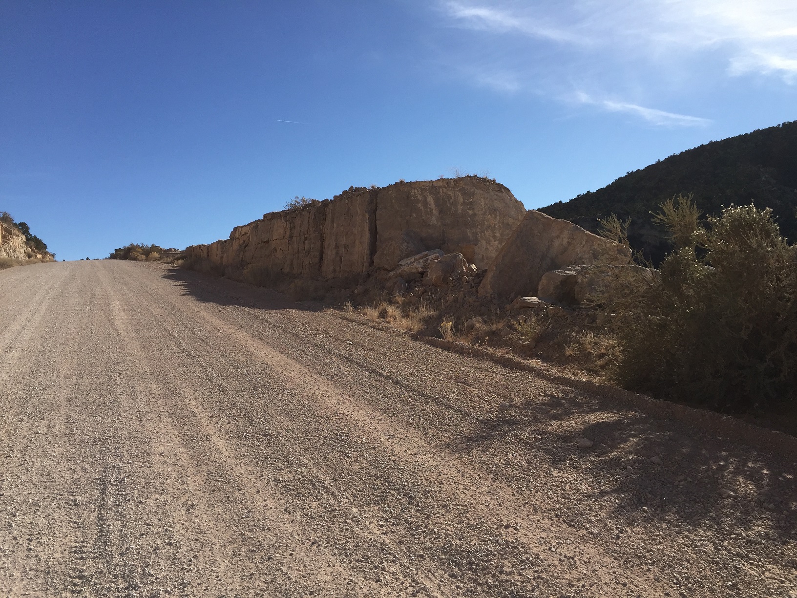 Some 'hay rocks' along BLM Road 1069 (the Mt. Trumbull Loop)