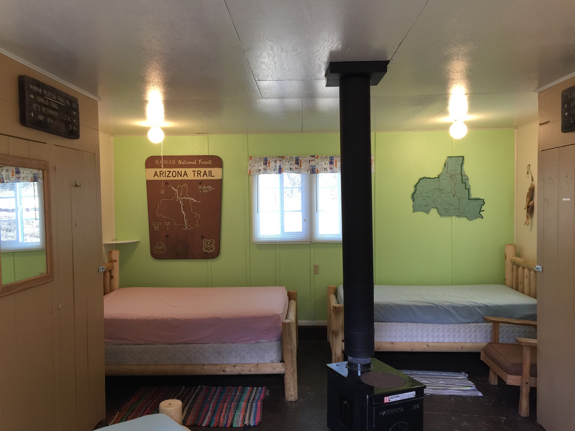 The inside of Cabin 1 at the Big Springs Rental Cabins