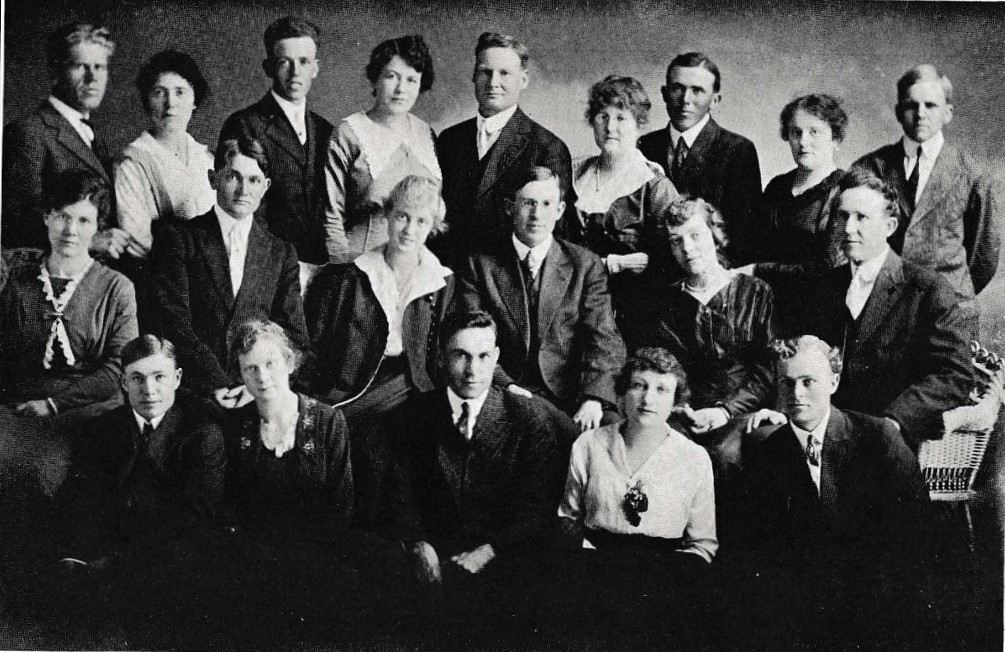 Dixie's first class of Collegians in 1916