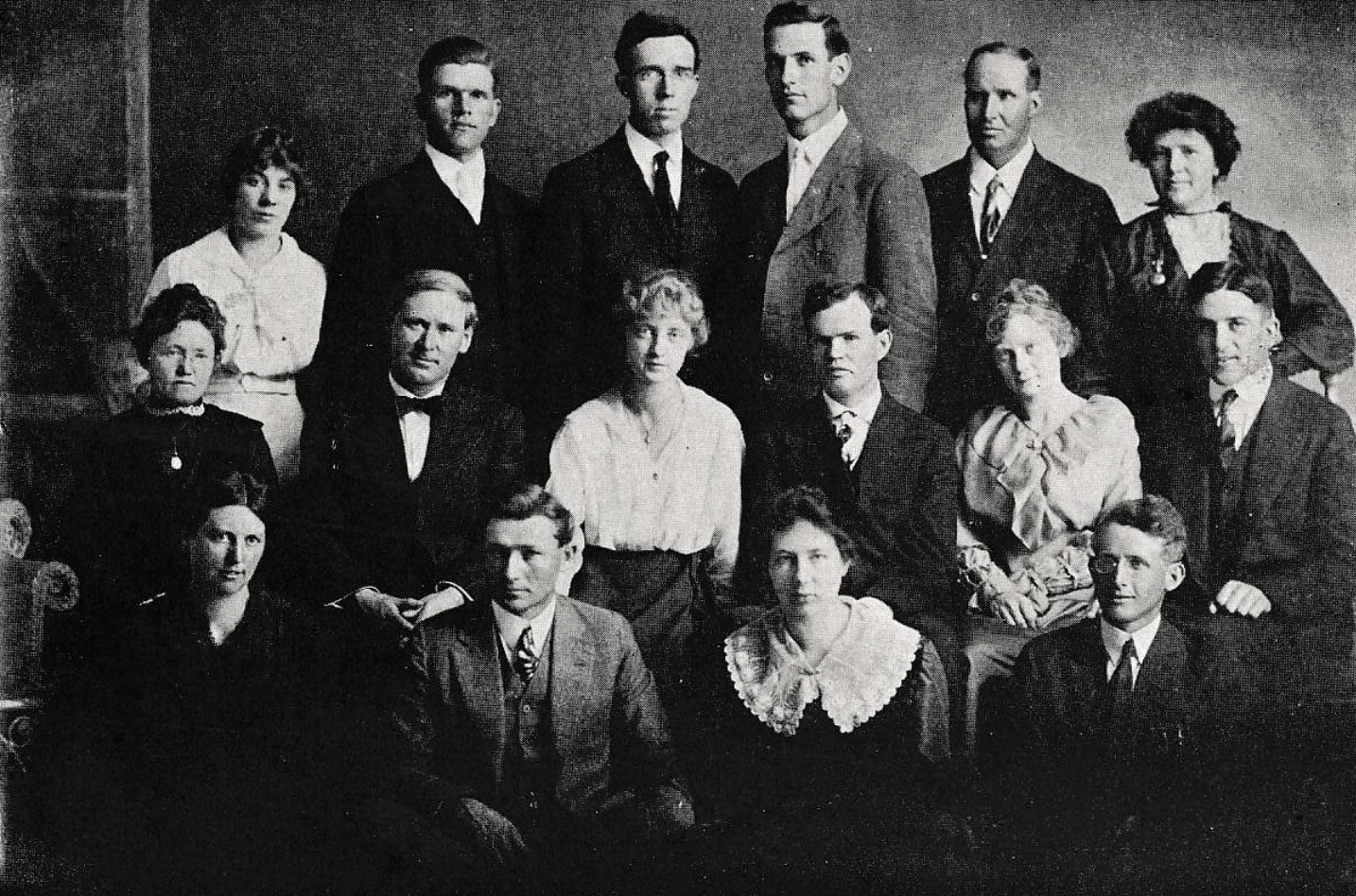 The Dixie Normal College 'House of Lords' in 1915-1916