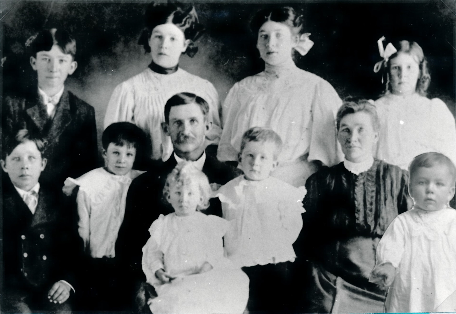 The young family of Jacob & Lena Frei