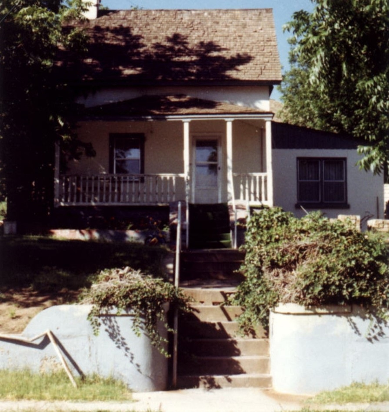 The Wilford & Etta McArthur Home