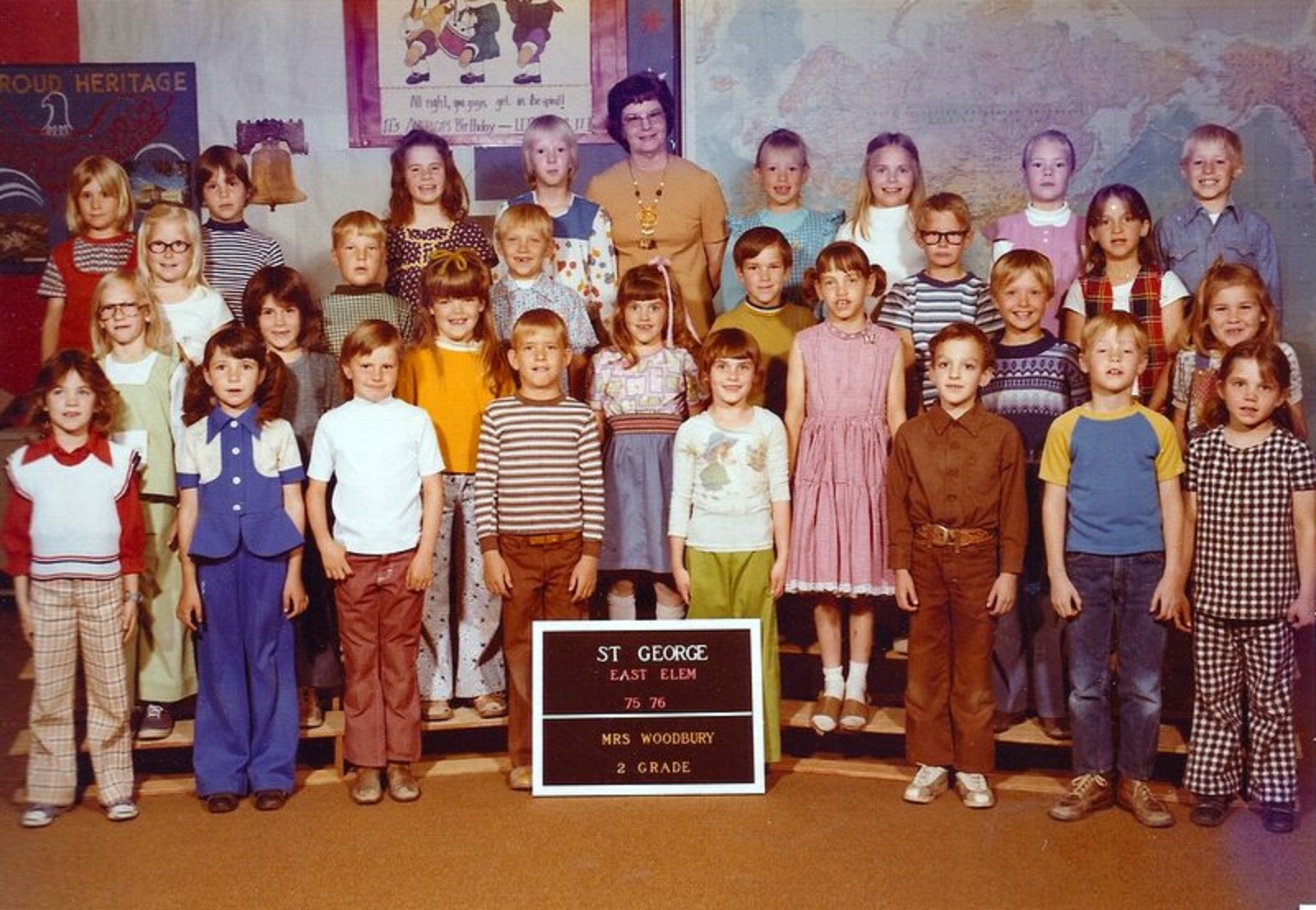 Mrs. Catherine Woodbury's 1975-1976 second grade class at East Elementary School